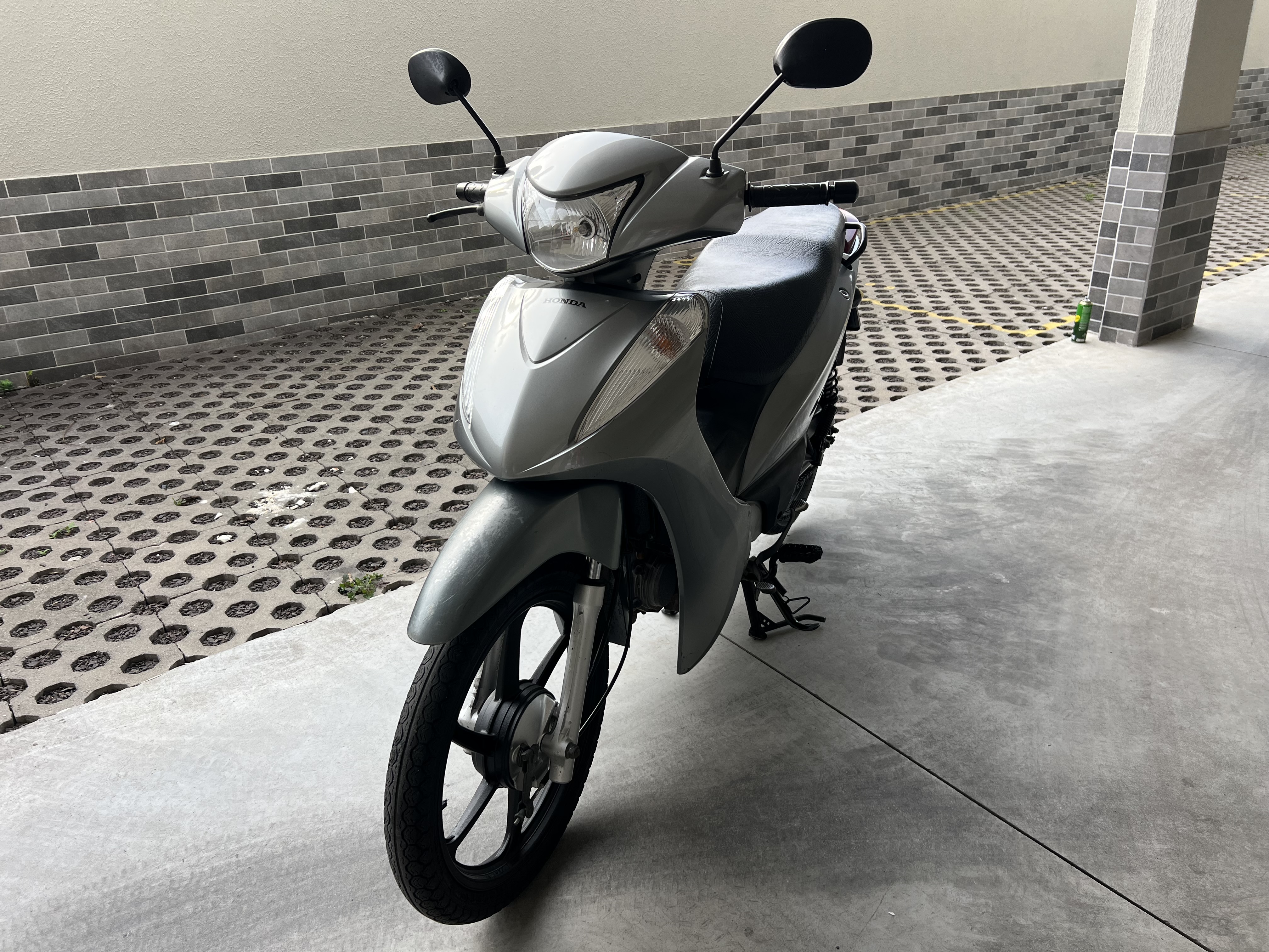 HONDA BIZ 125 CC ES ANO 2012 PRATA